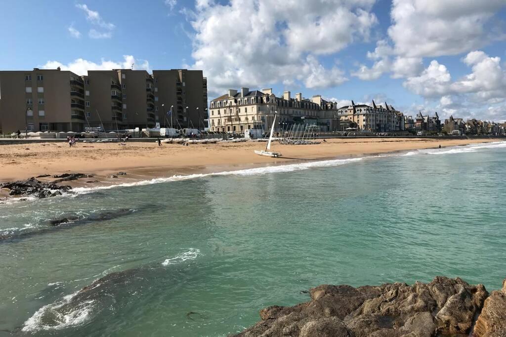 Ideal - Plage, Jardin & Jacuzzi, Proche Plage Et Thalasso - 1 A 6 Personnes Saint-Malo Kültér fotó